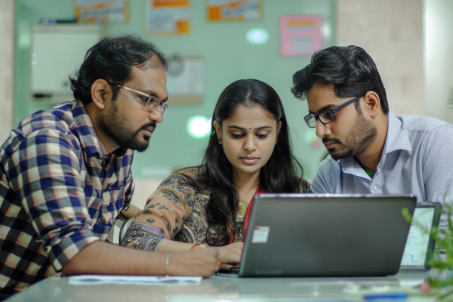 Startup Founders, Tech Entrepreneurs-img